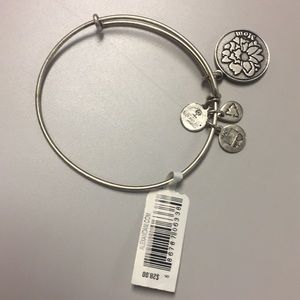 Alex and ani silver MOM braclet